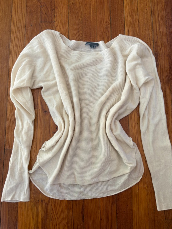 Vince Sweaters - Vince Cashmere Cream Scoop Neck Lightweight Knit Sweater